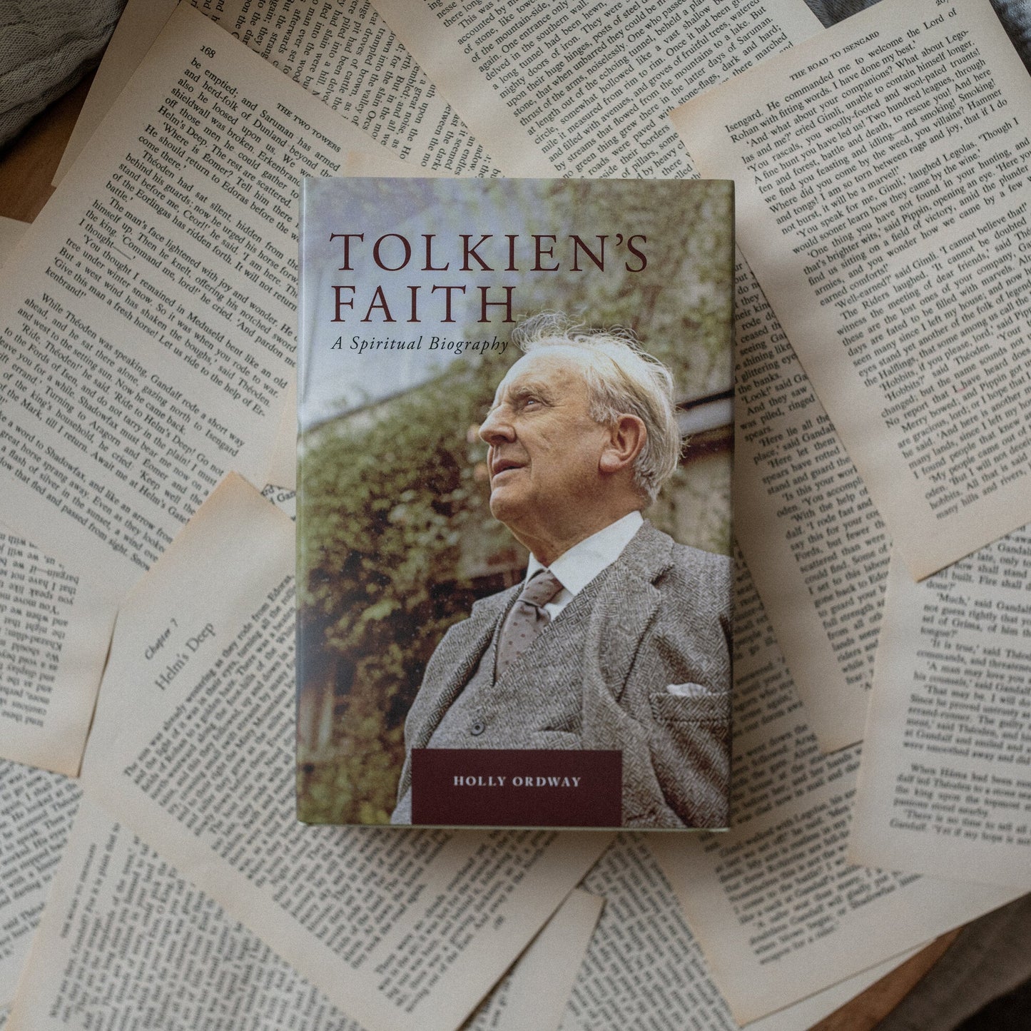 https://cdn.shopify.com/s/files/1/0005/3195/5769/files/2308_tolkiens-faith_edited-38.jpg?v=1758317717