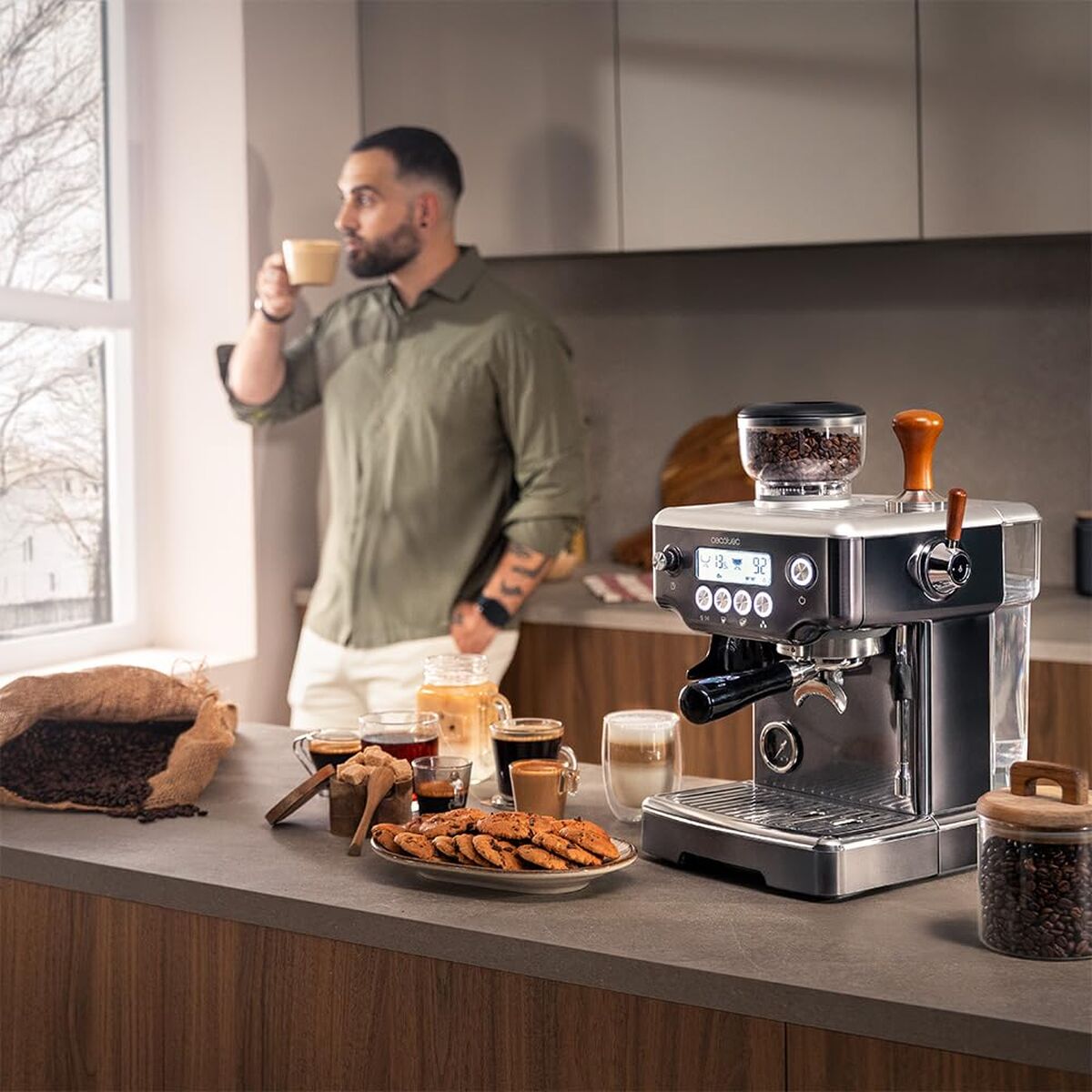 Cecotec Espresso Machine Power Espresso 20 Barista 20bar 2200W grinder steamer-8