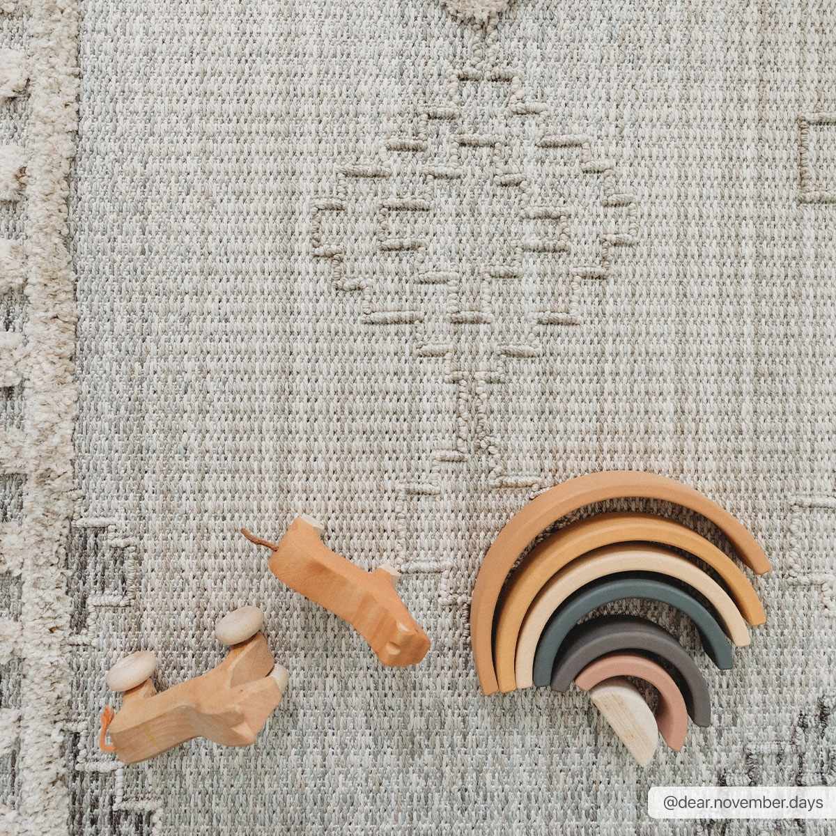 Amaga High-Low Rustic Rug - Tree of Life