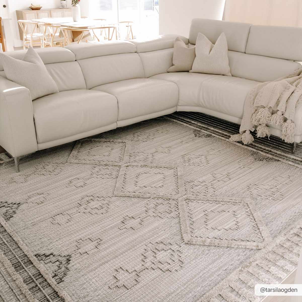 Amaga High-Low Rustic Rug - Tree of Life