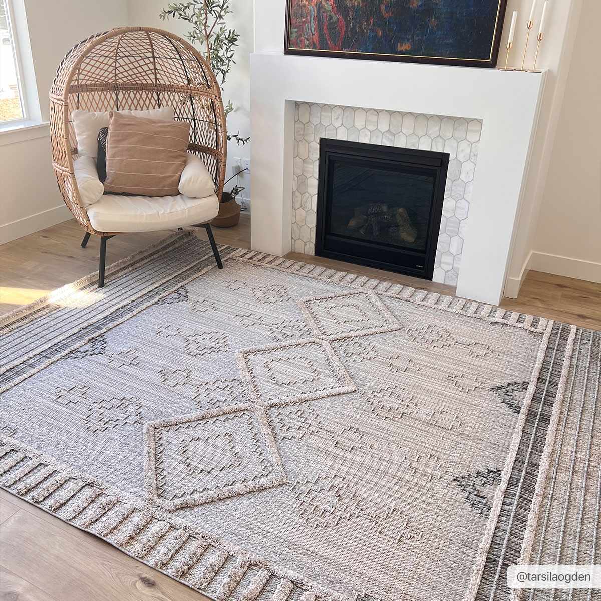 Amaga High-Low Rustic Rug - Tree of Life