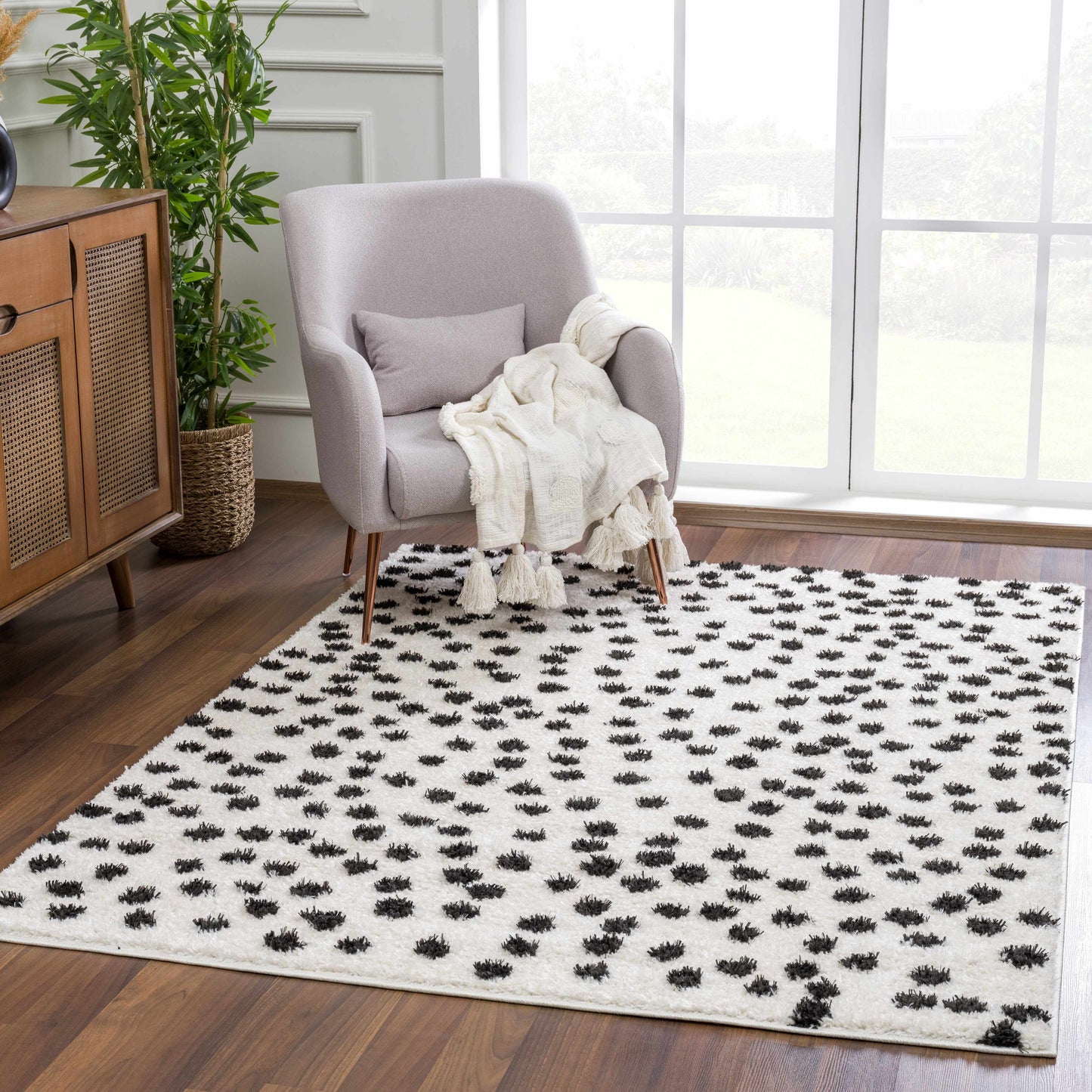 Cansu Black & White Dotted Area Rug - Tree of Life