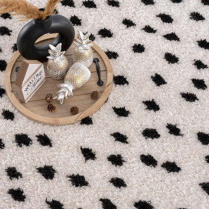 Cansu Black & White Dotted Area Rug - Tree of Life