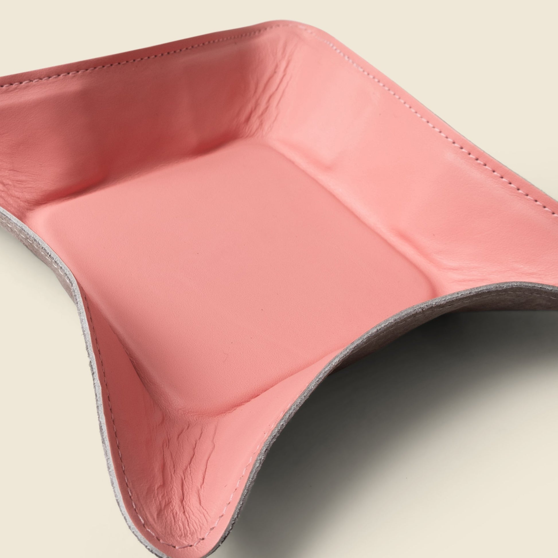 Travel valet tray - Pink - Tree of Life