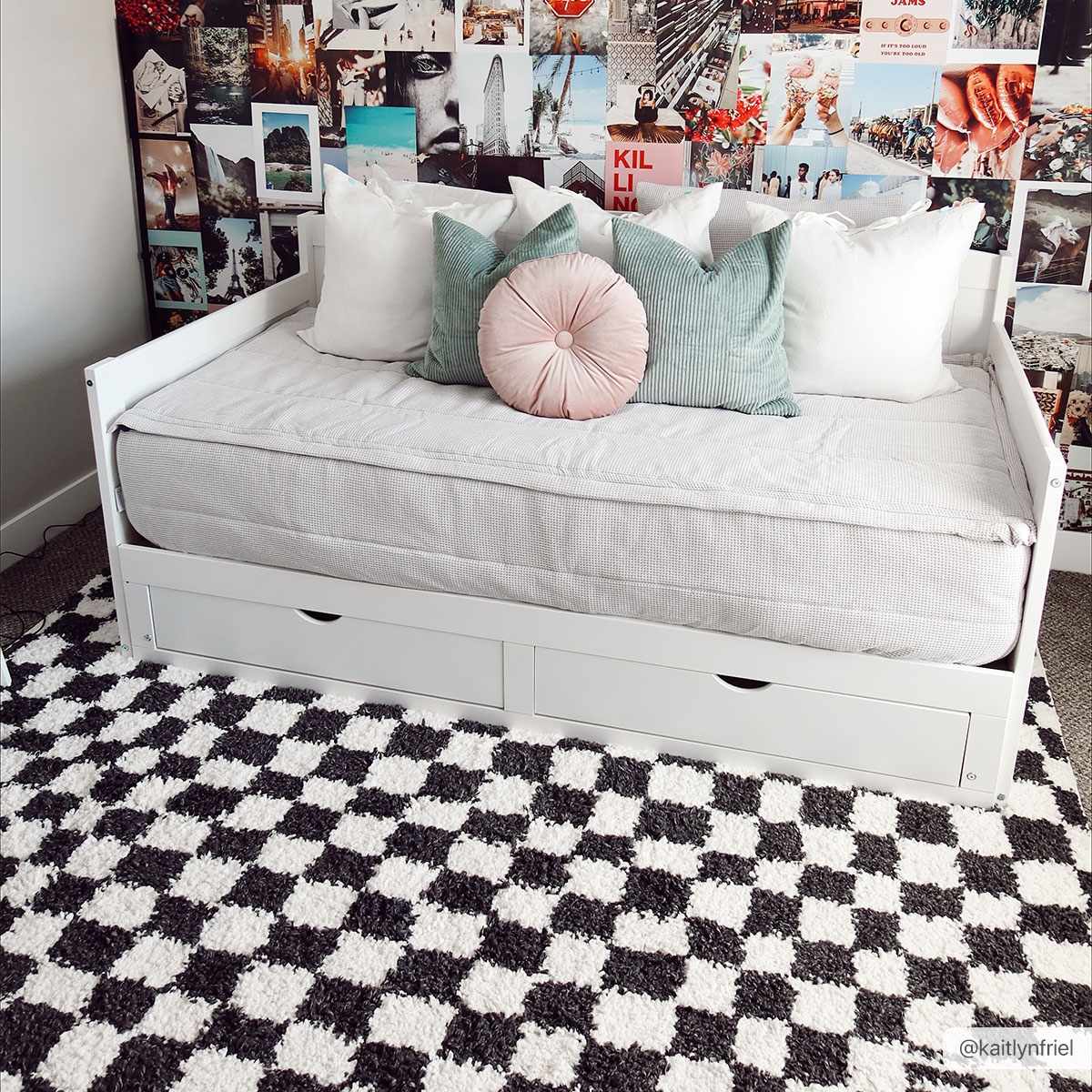 Kieu Black & White Checkered Shag Rug - Tree of Life