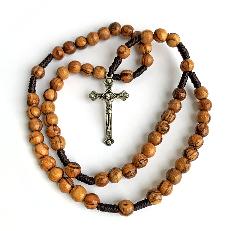 https://cdn.shopify.com/s/files/1/0005/3195/5769/products/Rosary_01739850-c7c0-4db3-adfd-7663453d2b7d.png?v=1676995992