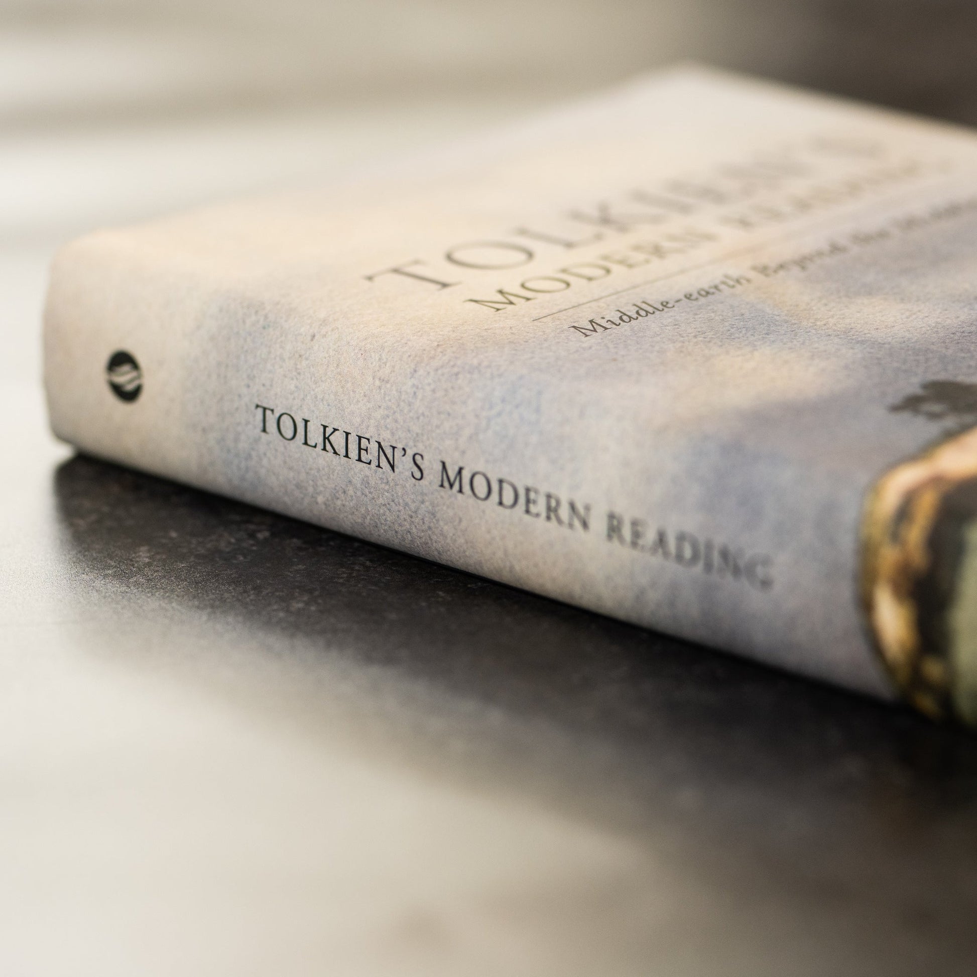https://cdn.shopify.com/s/files/1/0005/3195/5769/files/TolkiensModernReading-3copy.jpg?v=1772745819