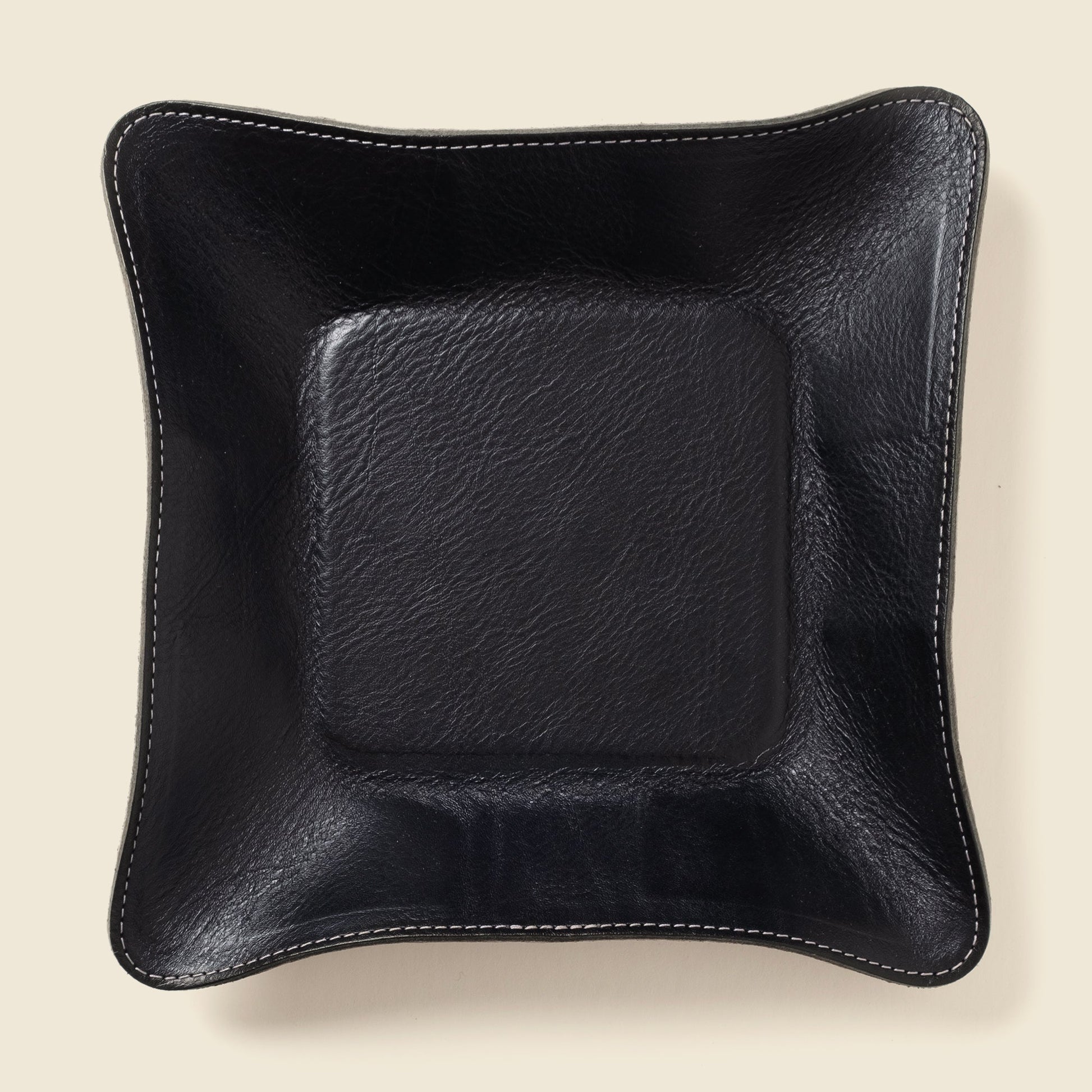 Travel valet tray - Black - Tree of Life