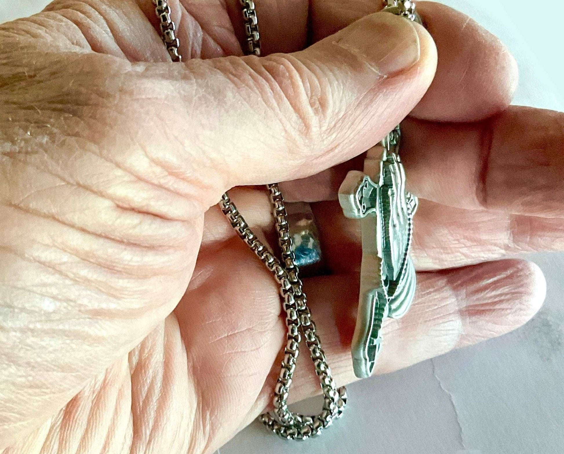 Gorgeous Full Size All Tin Praying Hands Cross Necklace Rosary Gothic Crucifix Jewelry Men Women Catholic Crucifix Christ Orthodox Jesus - Tree of Life